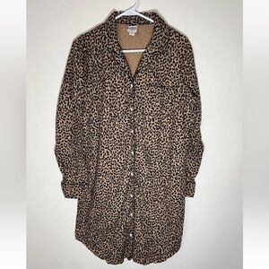 Lands' End Nightshirt Cheetah Nightgown Womens M 10-12 Button Up Collar Pocket